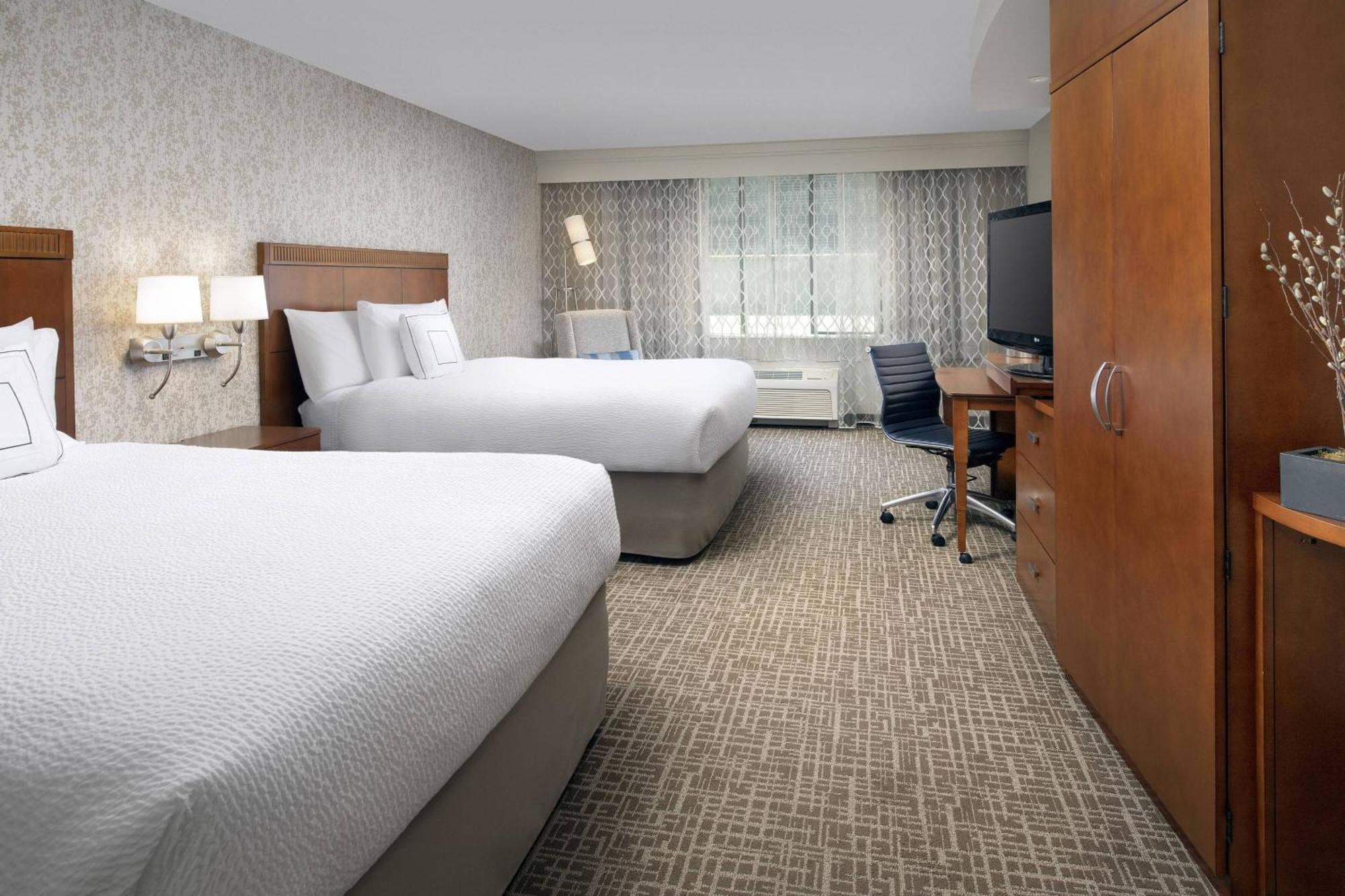 Готель Courtyard Tacoma Downtown Екстер'єр фото