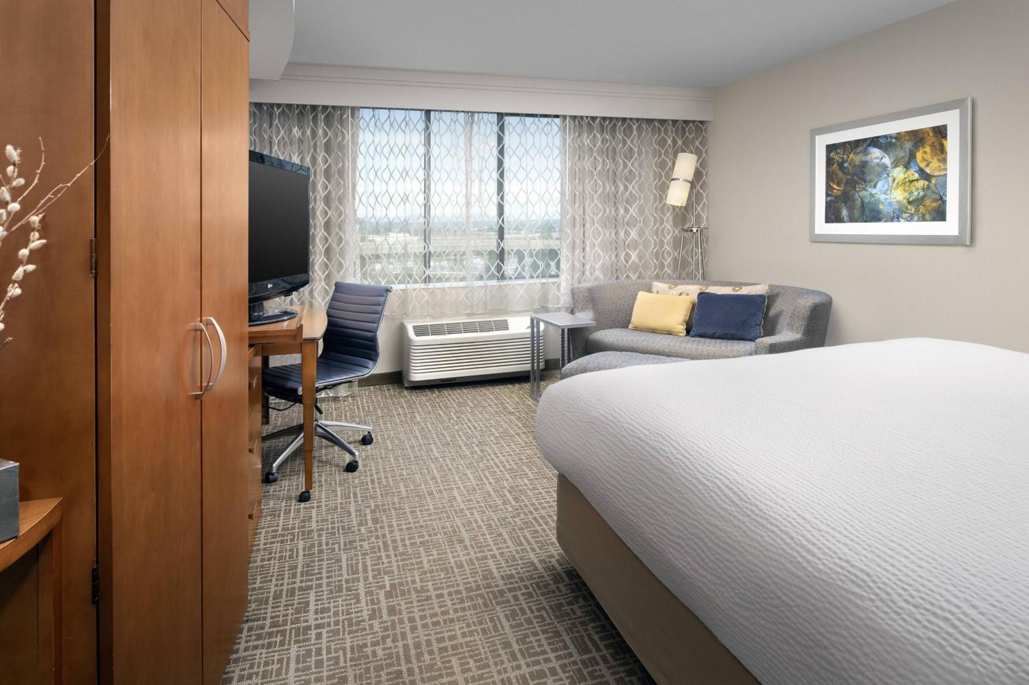 Готель Courtyard Tacoma Downtown Екстер'єр фото