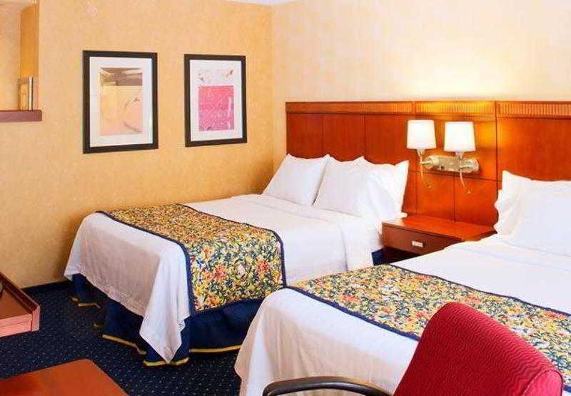 Готель Courtyard Tacoma Downtown Номер фото